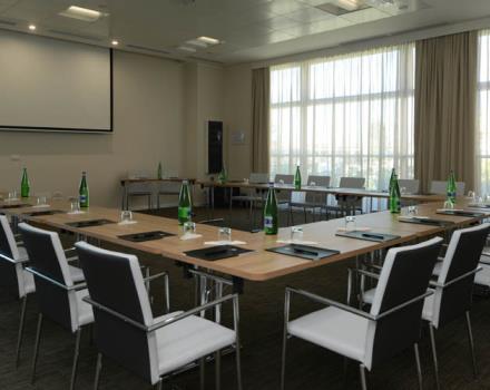 Do you have to organize an event? Are you looking for a meeting room in Genoa? Discover the Best Western Premier CHC Airport