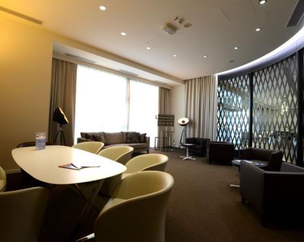 Looking for a hotel for your business trip? The Best Western Premier CHC Airport of Genoa puts at your disposal its Workzone to work or conduct short meetings.
